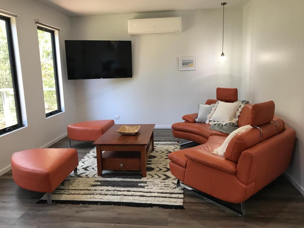 Gillys Guesthouse Мейтанґ Екстер'єр фото