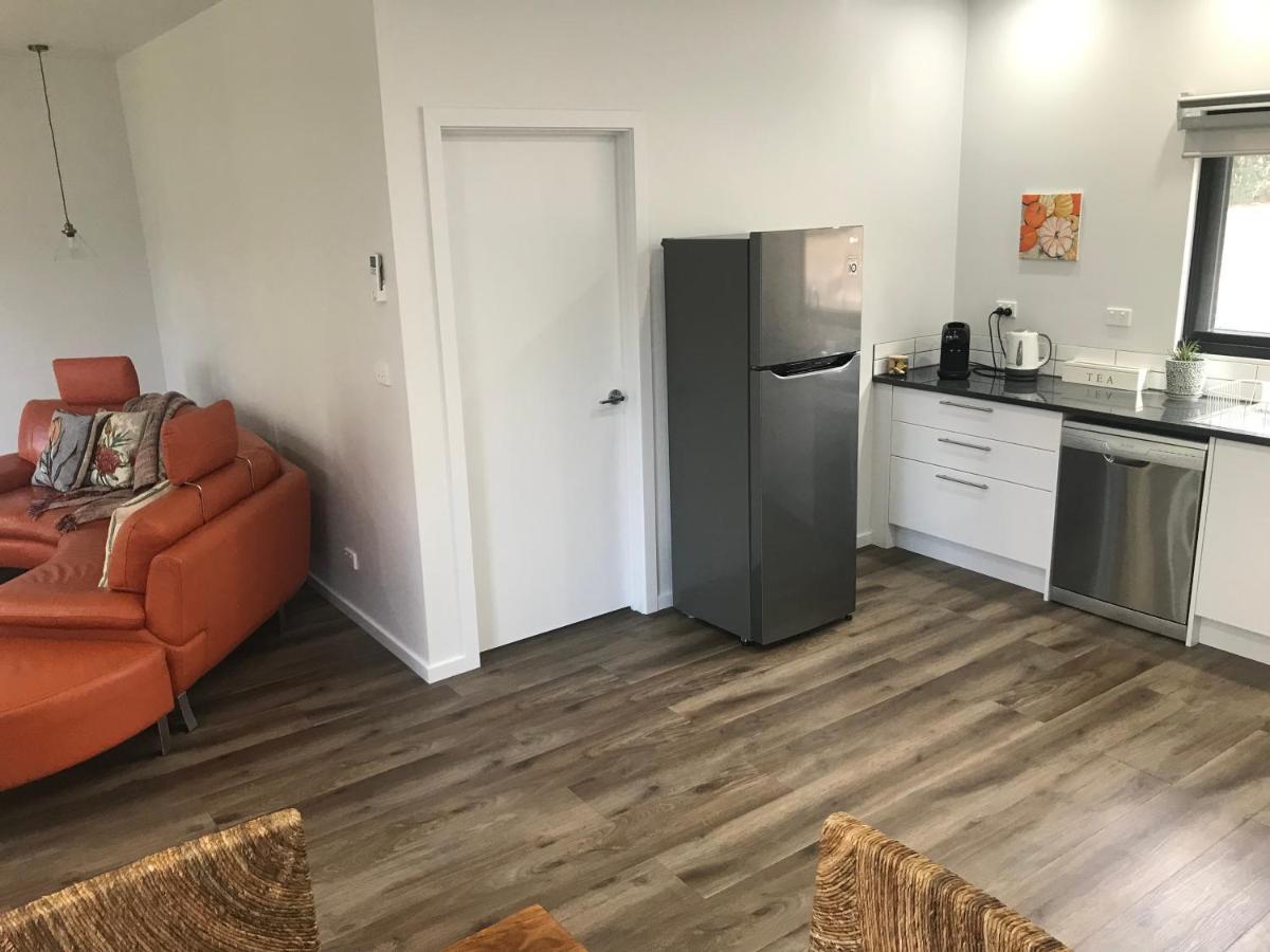 Gillys Guesthouse Мейтанґ Екстер'єр фото